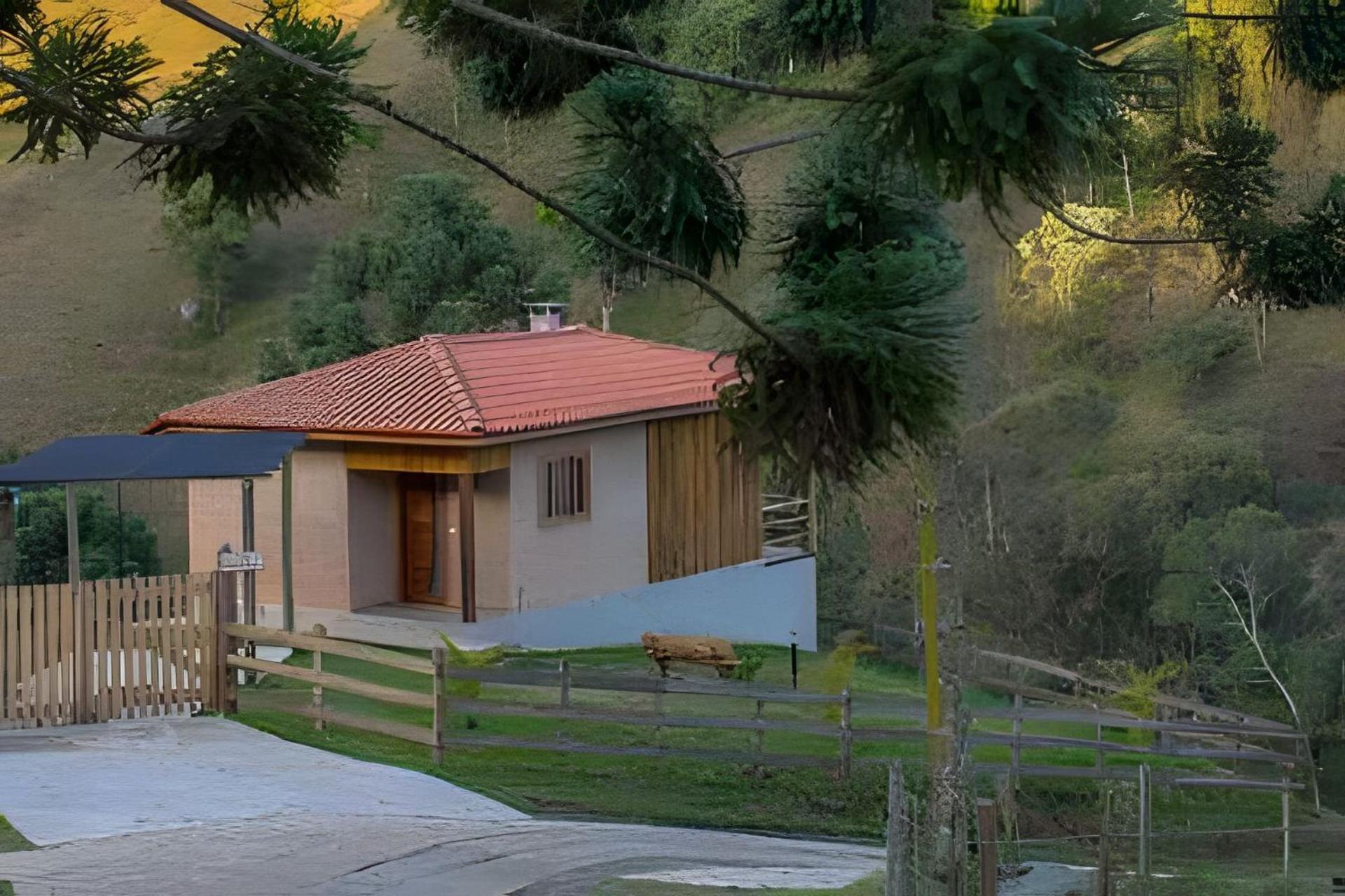 Chale Recanto Da Mantiqueira Goncalves Exterior photo